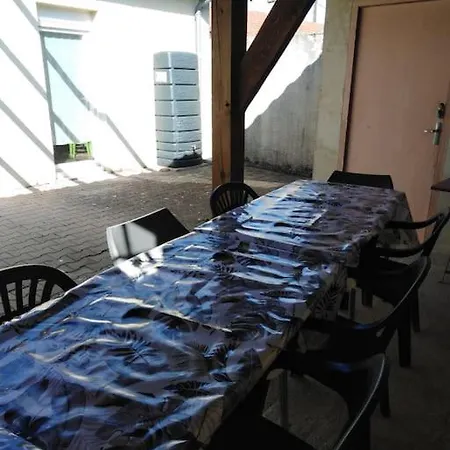 Maison Familiale Chaleureuse Dom wakacyjny *